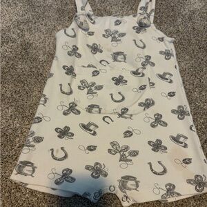kate quinn White Organic Cotton Baby Hat with Gray Print